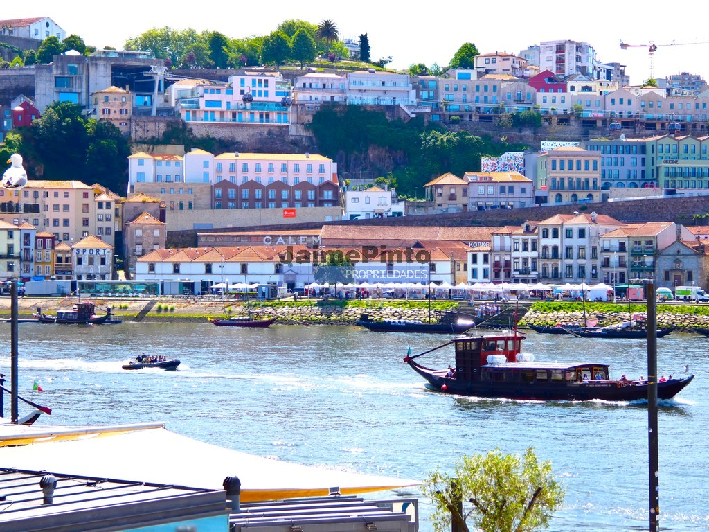 Land plot for high construction